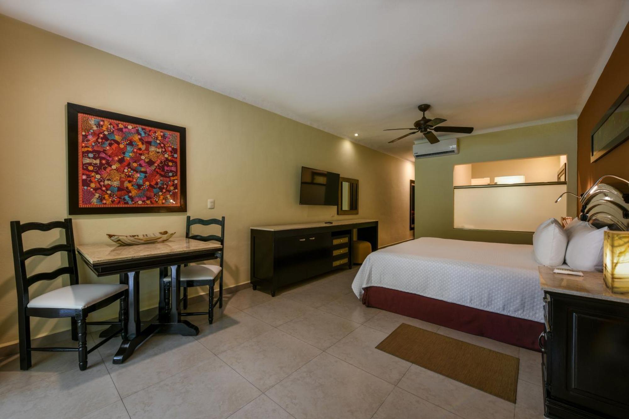 El Dorado Royale Catamaran, Cenote & More Inclusive (Adults Only) Puerto Morelos Exterior photo